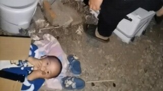 “钓鱼佬的带娃”