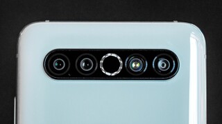 مراجعة هاتف Meizu 17 Pro: هذا هو الهاتف السيراميكي الأزرق