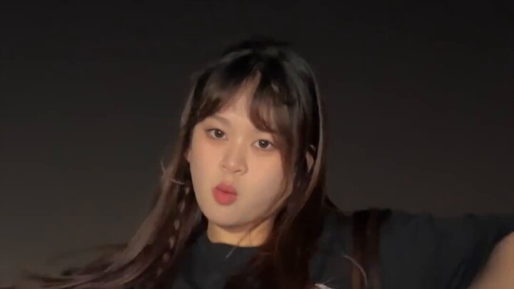 【Girls】「Hàng triệu chuyển động của máy quay + chỉnh sửa + ánh sáng」ACE vào vai Vina và nhảy theo bài