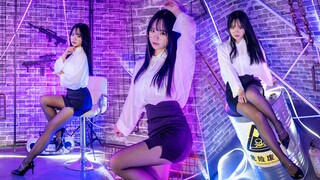 Người chị xấu tính tình cảm có thể đánh đòn bạn không? Xin lỗi-AOA