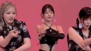การถ่ายทำสดเวอร์ชันเต้นรำ "HEYA" 4K ของ Zhang Yuanying