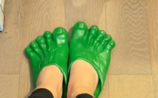 مشرق جدًا، صعب التعامل معه!