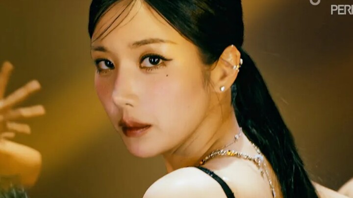 Kwon Eun-bi’s “Hello Stranger” Dance Version Is Released!