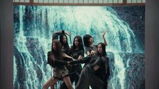 Meovv "Hands Up" M/V