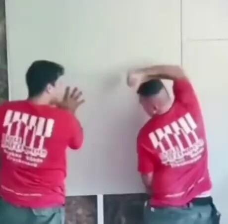 เกือบจะรวมร่างสำเร็จอีกครั้งแล้ว