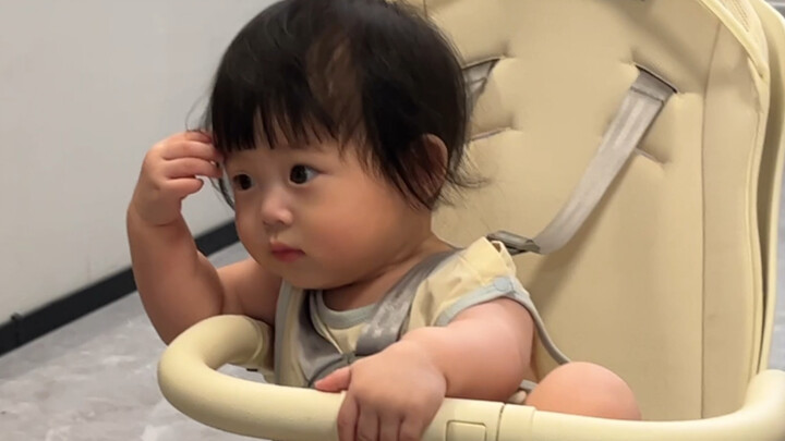 Eating the Whole Steamed Cake [Baby Food]