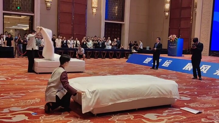 كل مهنة لها بارعها.