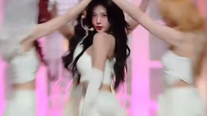 #PromosiLagu Ternyata Butuh Begitu Banyak Uang #BTS #aespa #NewJeans #IVE