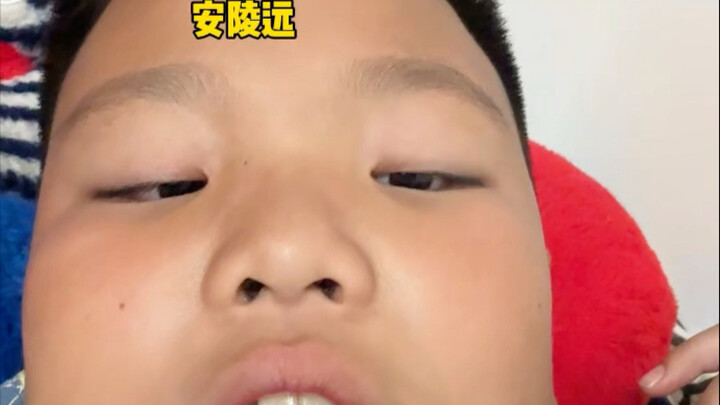 Apakah selimut bulu angsa hangat? Ada yang bisa kasih tahu aku!