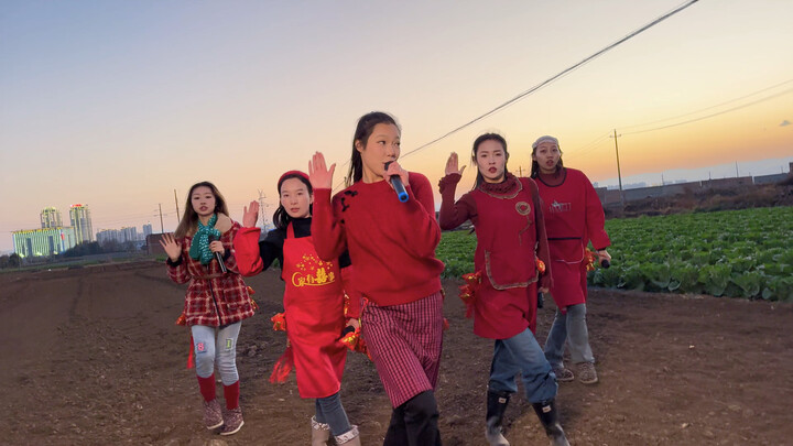 New Year greetings the K-pop way!