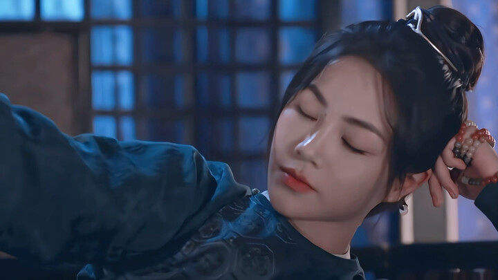 Even if we take a step back, why can’t she be the male lead?!