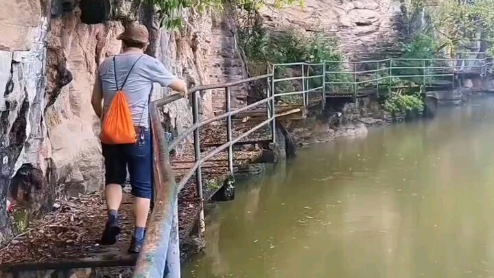 The thing we feared most during our visit to the scenic area has finally happened.