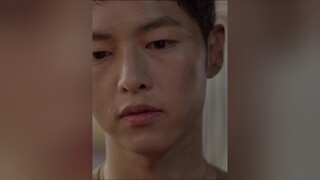 5 khoảnh khắc tỏ tình cực ngọt giữa Song Joong Ki và Song Hye Kyo danet phimhanquoc kdrama phimhay descendantsofthesun songjoongki songhyekyo