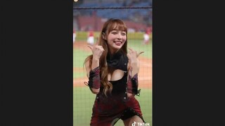 “林襄中场表演集锦”