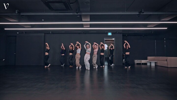 VIVIZ "MANIAC" Dance Practice