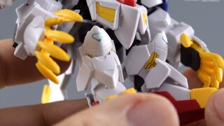 [คอมเมนต์ที่หัวกับเท้า] ลูกหมาป่าสุดสวย! Bandai SDCS Barbatos Sirius Emperor Form กันพลาเบื้องต้น