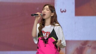 Taeyeon latest comeback Song Dear Me official First live