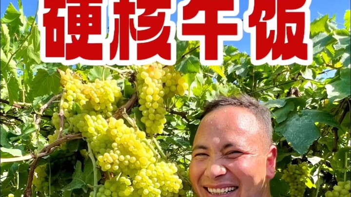 Bữa trưa của người Tân Cương “hardcore” đến mức nào?