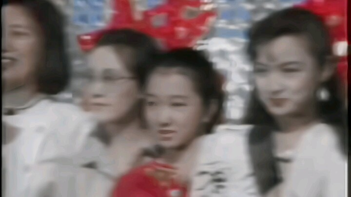 “Nhân sinh đắc ý tu tận hoan” Đêm hội Hồng Lâu Mộng phiên bản 1987