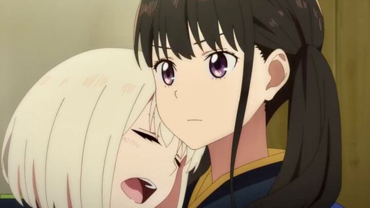 "I'll be lonely if Takina leaves~"
