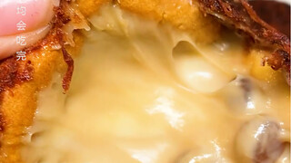 Rasa baru "Dirtie Little Bee" sudah hadir! Mau pesan satu untuk camilan sore?