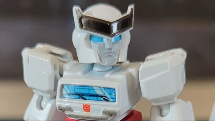 WHO'S INSIDE?! 👀 Blokees Transformers Defender Version 07 – Box 6 Mystery Unboxing!