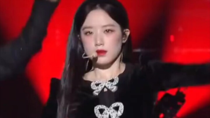 Các tình huống “tai nạn” nổi tiếng của các nữ idol KPOP, xem đi xem lại vẫn cười nghiêng ngả (chỉ vu