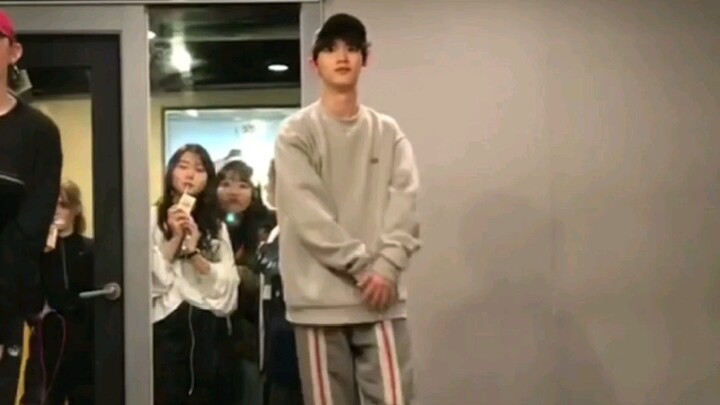 Ding Chengxin's dance is great