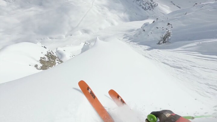 لأول مرة أسمع صوت التزلج!