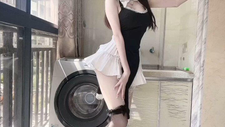 Pilih antara permainan dan menari