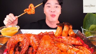 Mukbang bạch tuộc sốt cày Hàn Quốc phần 2 #anngon
