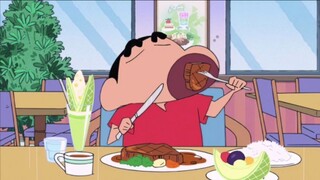 Crayon Shin-chan: Shin-chan is tasting high-end steak in a restaurant, it's so juicy with every bite