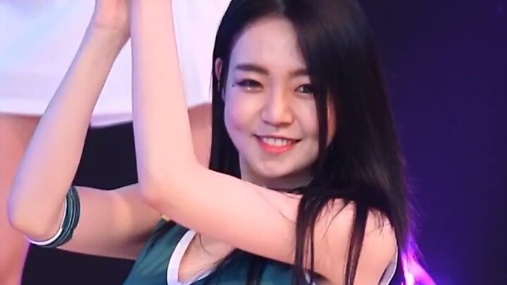 Fancam (BAMBINO) adalah teman lama, tidak perlu diperkenalkan