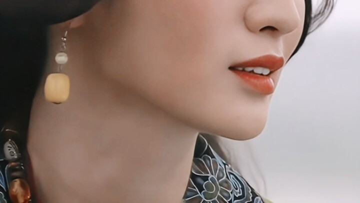 ปรากฏว่าเธอเองก็คิดว่าตัวละครนี้สวยนะ! ภาพที่เธอสวมชุดสีเขียวติดอยู่ในใจฉันมาหลายปีแล้ว