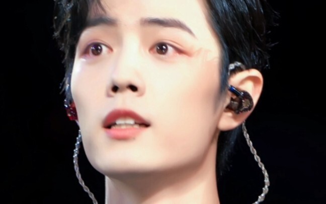 โอ้โห!! หรือว่าอวี๋เจิงก็มีรสนิยมด้านความงามเหมือนกันเหรอ!!! [เซียวจ้าน]