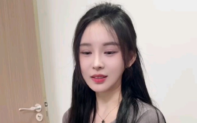 Next up is VIP viewing time.