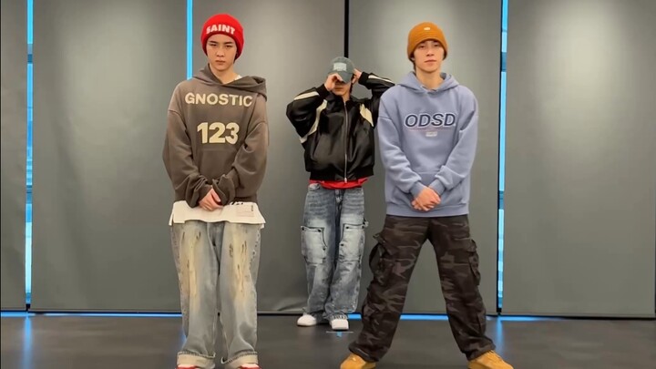 [WayV/WayV] #FREKUENSI di #AAA2024