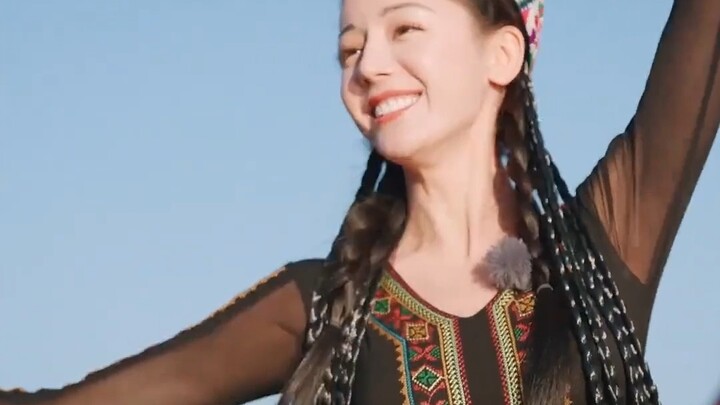 Segar dan penuh kehidupan, inilah kepercayaan diri budaya!