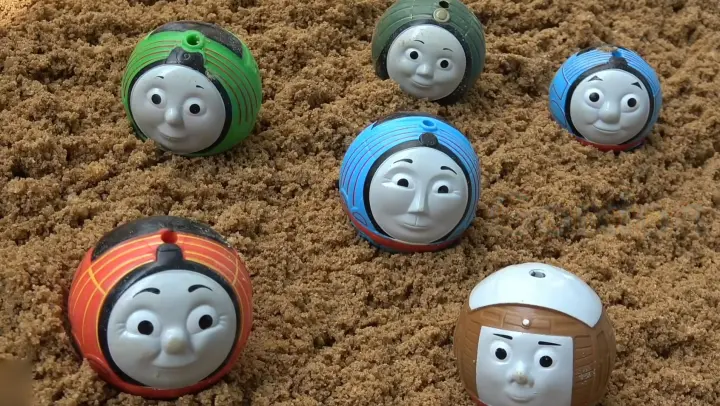 [Toy] Thomas And His Friends Balls Rolling In The Route