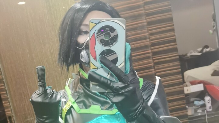 当男主播穿着女装去漫展的时候