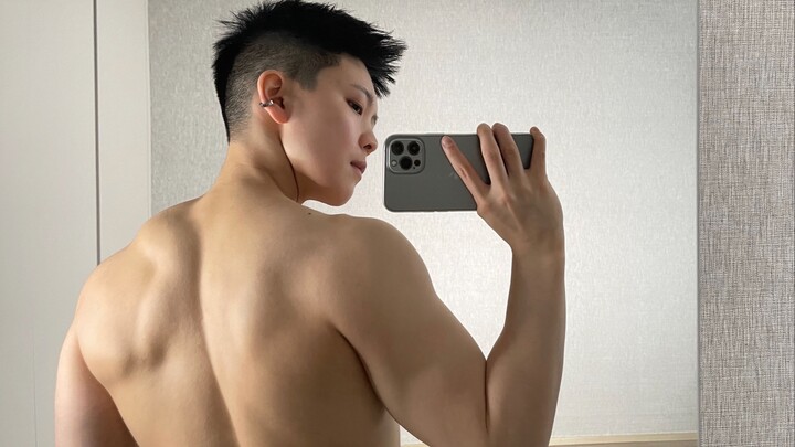 นี่มันสาวๆ อะไรกัน นี่มันชีวิตในครึ่งหลังของคุณน่ะ!