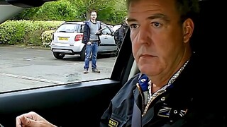 Even if there's automatic braking, you shouldn't deliberately crash into a car, you idiot!