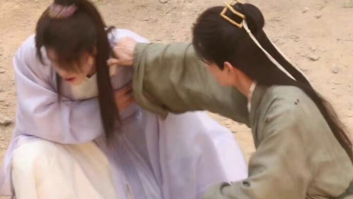 【Li Lianhua × Fang Duobing】Dia meloncat-loncat masuk ke dalam hati yang tadinya mati suri—Cheng Yi ×