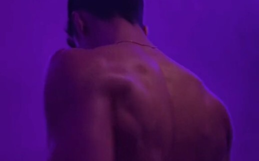 [mpm0ney] Your broad-shouldered god Matt is back again