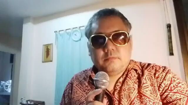 Mama Likes the Roses cloned by Elvis Non (Non Wacharakiat)