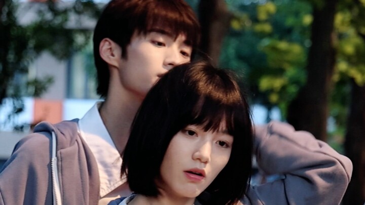 Gu Ran: I really did get slapped in the face by my hair, no joke.