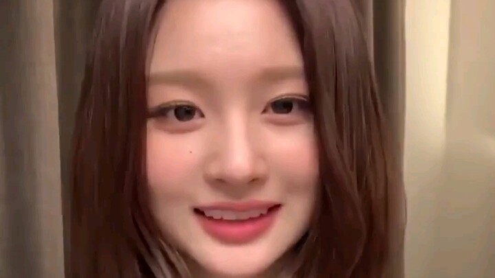 Solusi saat kualitas siaran langsung Seol Yoon buruk... Menggemaskan banget!