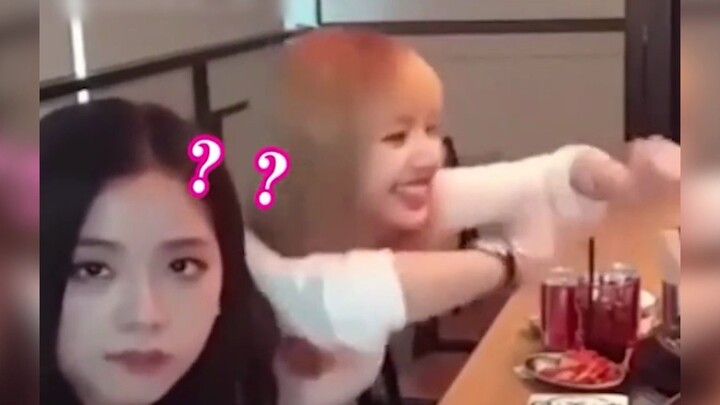 BLACKPINK’s Lisa: Some people are sexy and fiery on the surface, but secretly act super goofy behind