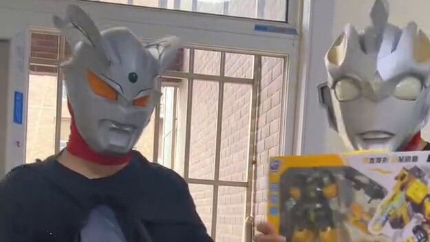 Angry Zero wants to throw away all the toys