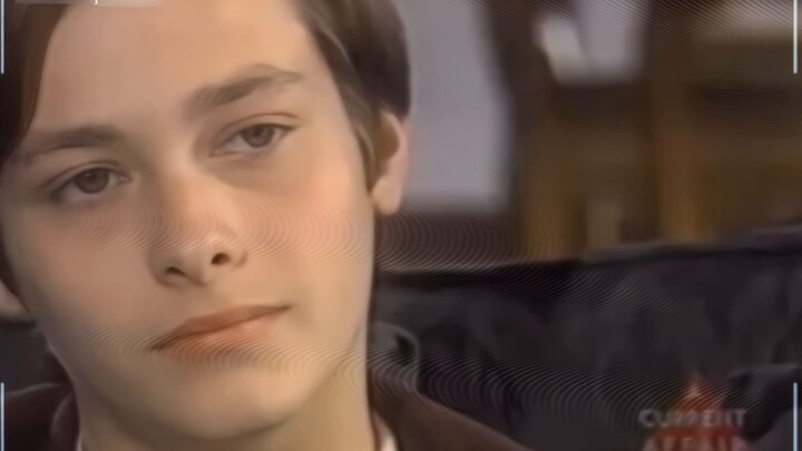 [เอ็ดเวิร์ด เฟอร์ลอง] "เข้ามาใกล้ฉันและอย่าหนักแน่น ฉันเป็นไอ้ขี้แย"